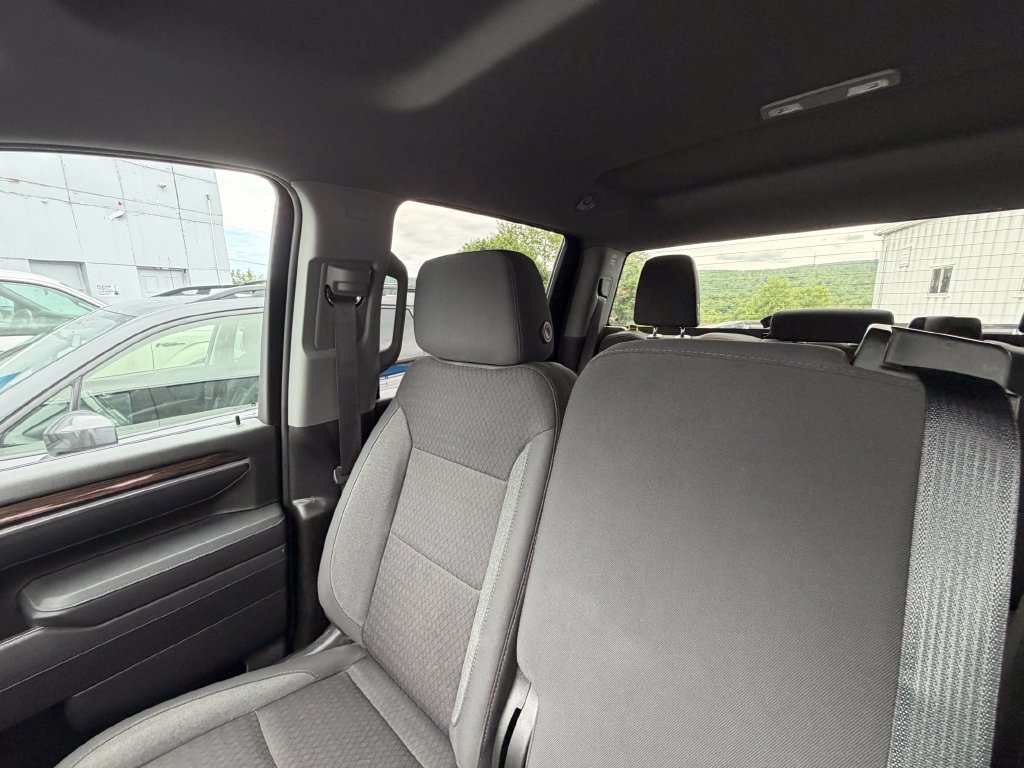 Used 2025 Chevrolet Silverado 2500 LT w/ Convenience Package AWD/4WD image 22