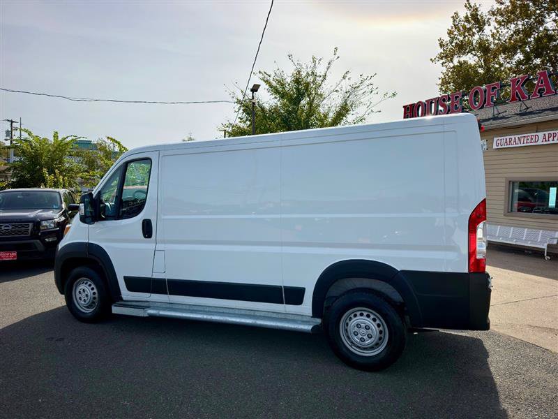 Used 2025 RAM ProMaster 2500 w/ U-Haul Equipment Group FWD image 2