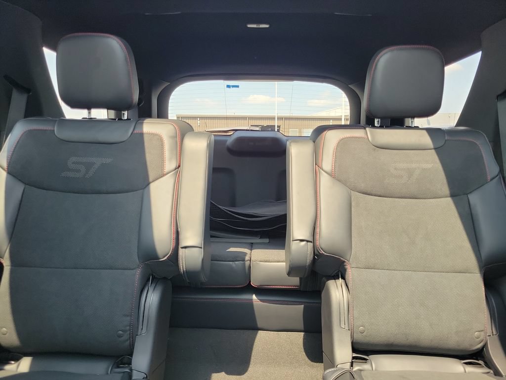 New 2026 Ford Explorer ST w/ Sun And Sound Package AWD/4WD image 17