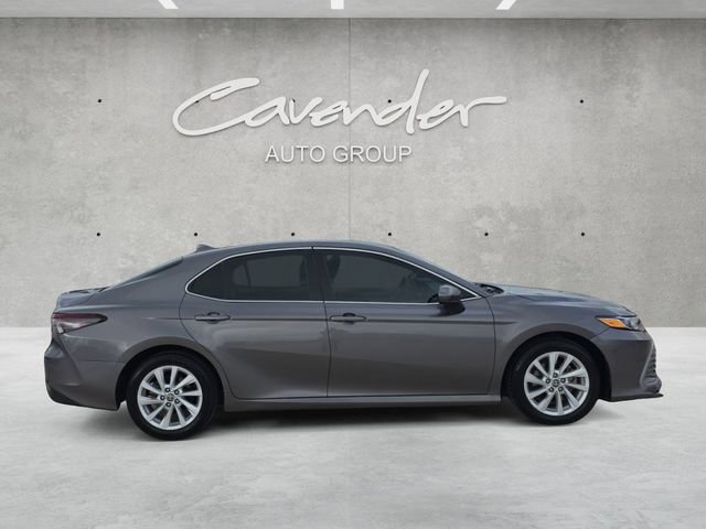 Used 2023 Toyota Camry LE image 17