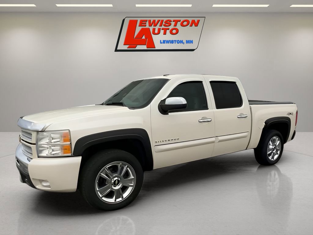 Used 2013 Chevrolet Silverado 1500 LTZ w/ LTZ White Diamond Edition image 4
