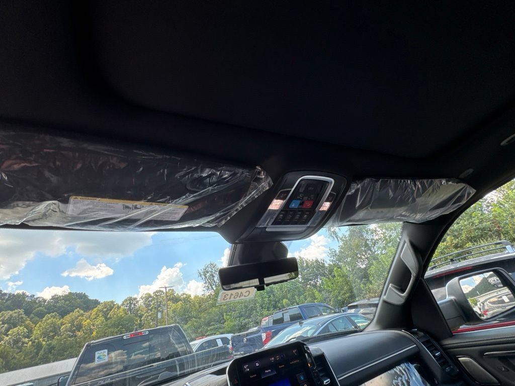 New 2027 RAM 1500 Limited AWD/4WD image 17