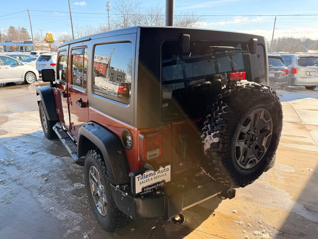 Used 2014 Jeep Wrangler Unlimited Rubicon w/ Dual Top Group AWD/4WD image 5