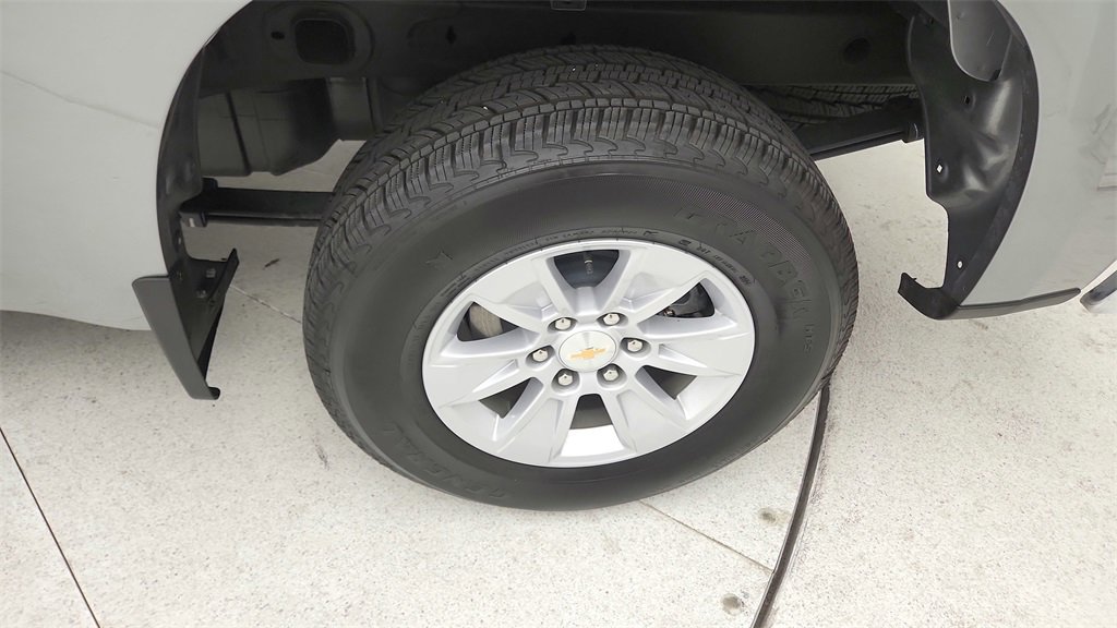 Certified 2025 Chevrolet Silverado 1500 LT image 33