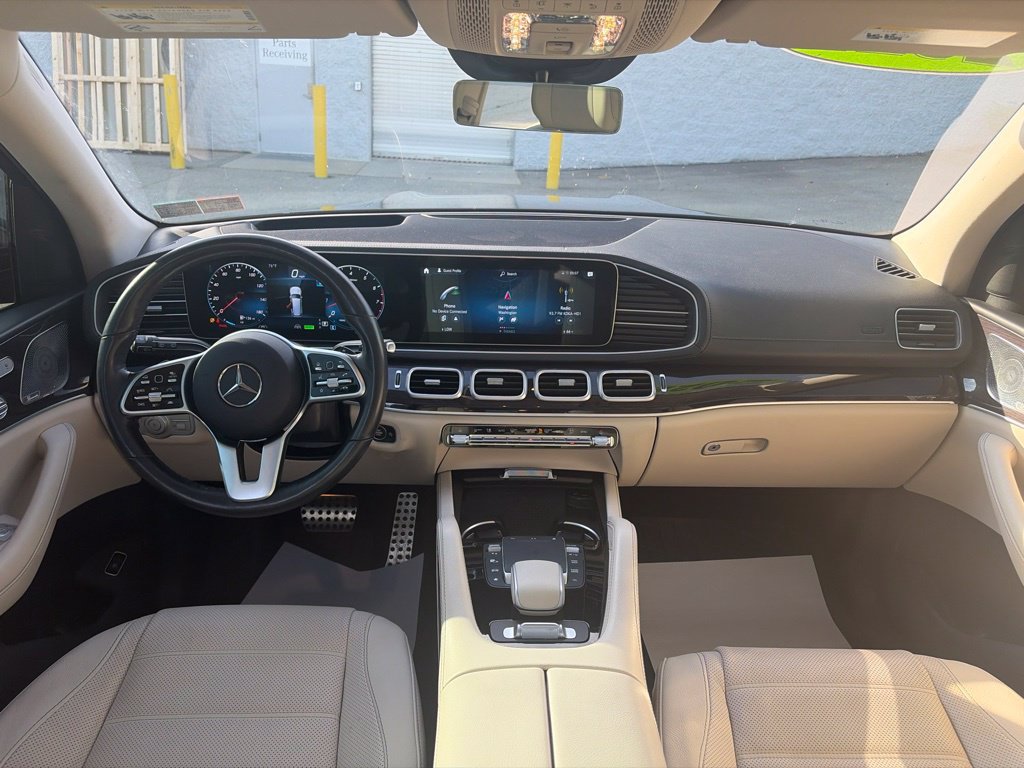 Certified 2022 Mercedes-Benz GLS 580 4MATIC image 13