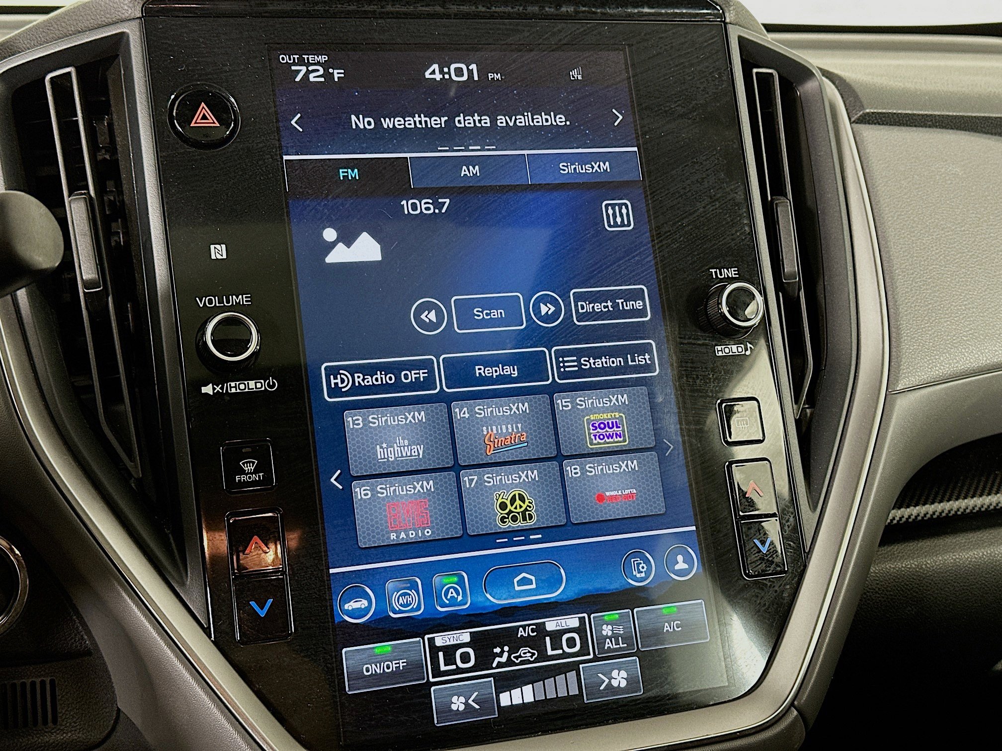 Used 2024 Subaru Crosstrek 2.0i Premium image 21