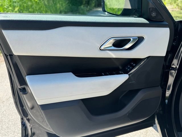Certified 2023 Land Rover Range Rover Velar S AWD/4WD image 8
