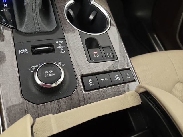 Used 2022 Toyota Highlander Platinum AWD/4WD image 29