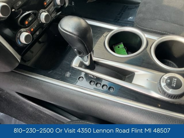 Used 2014 Nissan Pathfinder SV AWD/4WD image 24