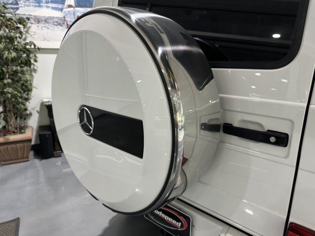 Used 2017 Mercedes-Benz G 63 AMG 4MATIC image 32
