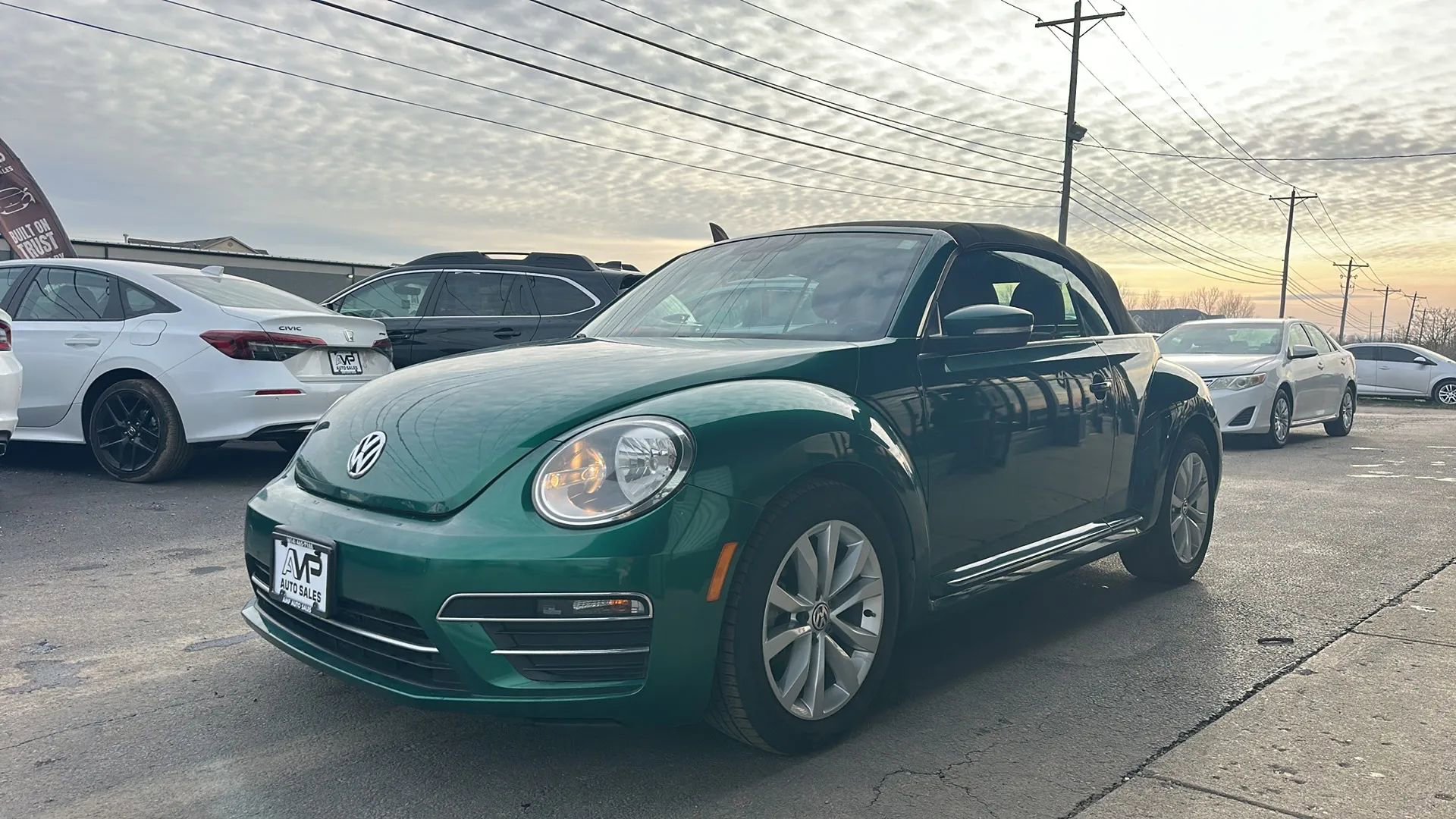 Used 2017 Volkswagen Beetle 1.8T Classic image 3