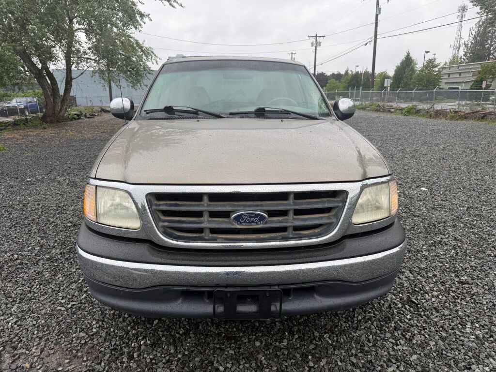 Used 2001 Ford F150 XLT RWD image 8