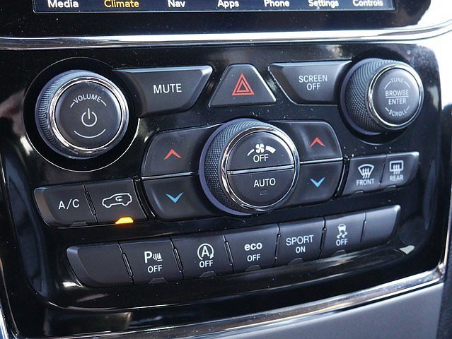 Used 2020 Jeep Grand Cherokee Limited image 42