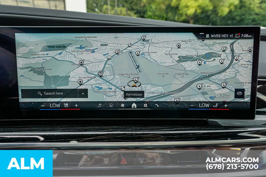 Used 2025 BMW i7 eDrive50 w/ M Sport Package image 38