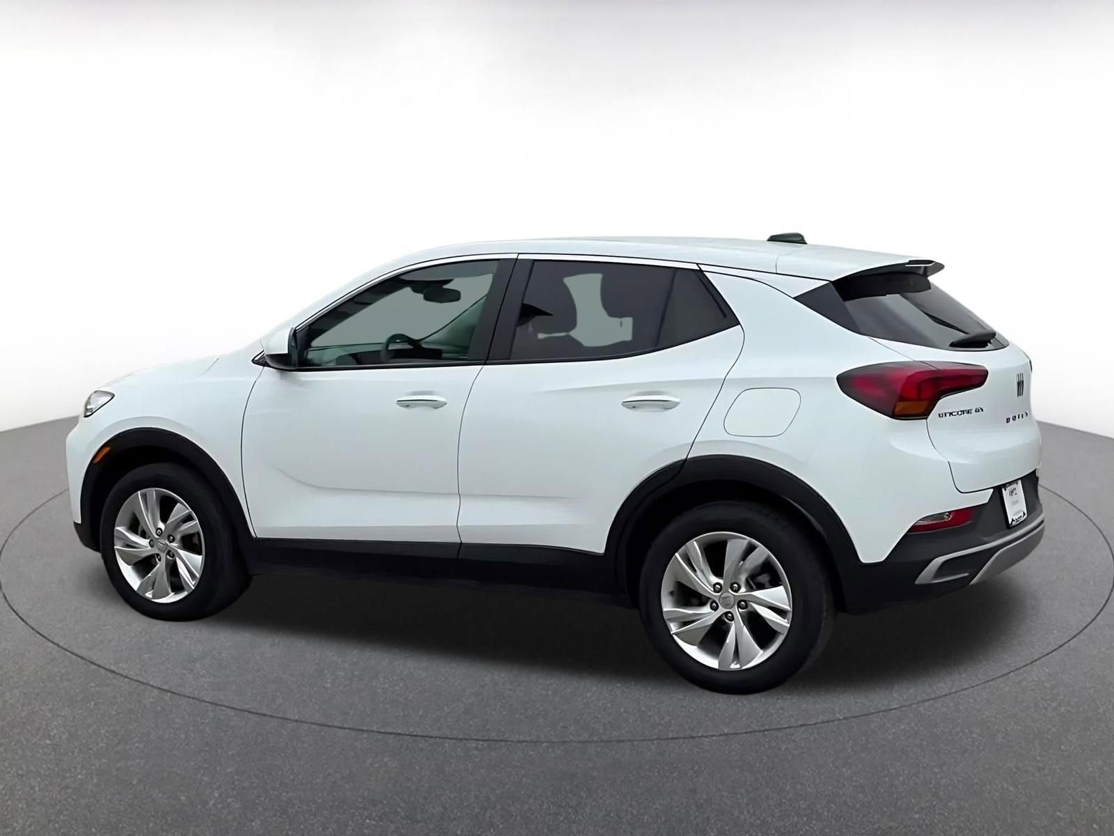 Used 2025 Buick Encore GX Preferred image 10