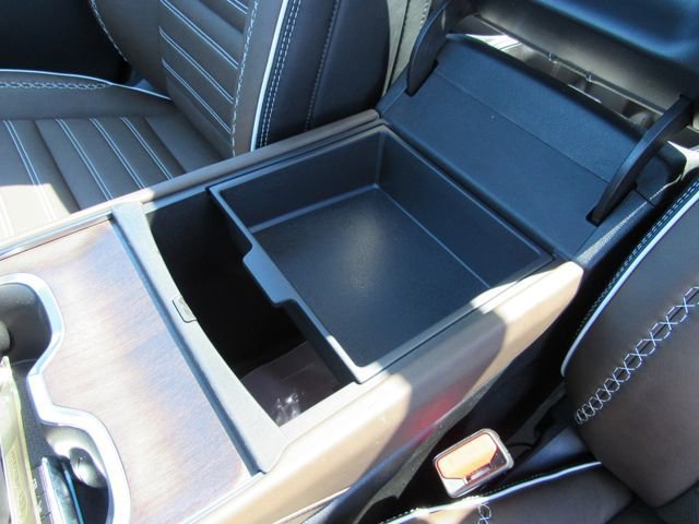 New 2026 GMC Acadia Denali Ultimate w/ LPO, Floor Liner Package AWD/4WD image 26