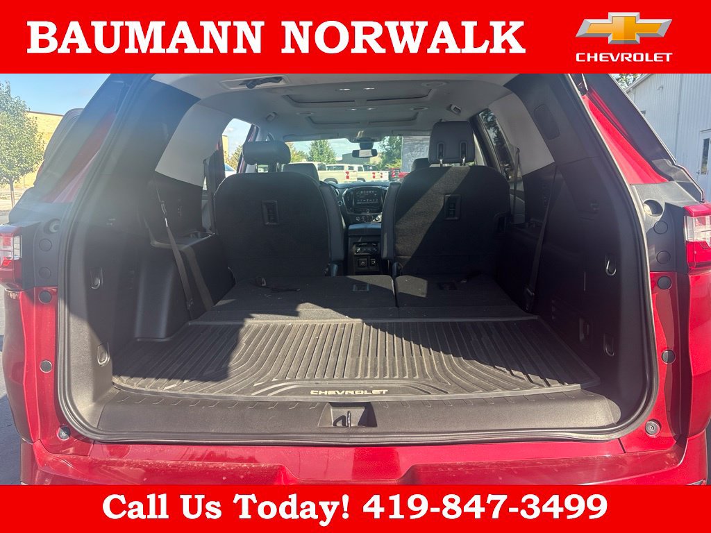 Used 2018 Chevrolet Traverse Premier w/ LPO, 'HIT The Road' Package AWD/4WD image 26