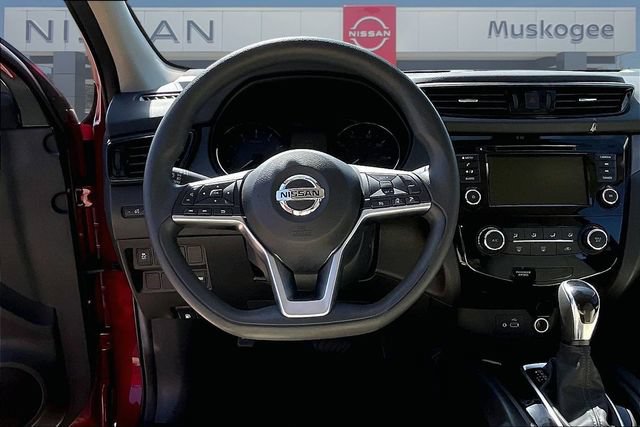 Used 2022 Nissan Rogue Sport S FWD image 8
