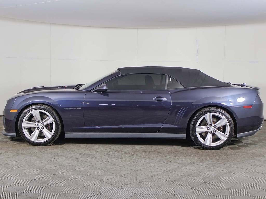 Used 2013 Chevrolet Camaro ZL1 RWD image 16