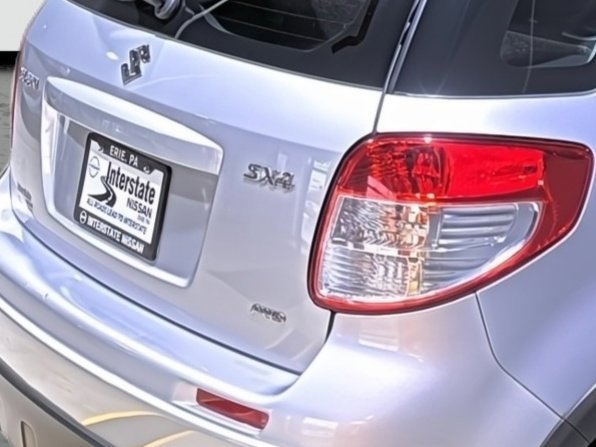 Used 2011 Suzuki SX4 AWD Hatchback image 13