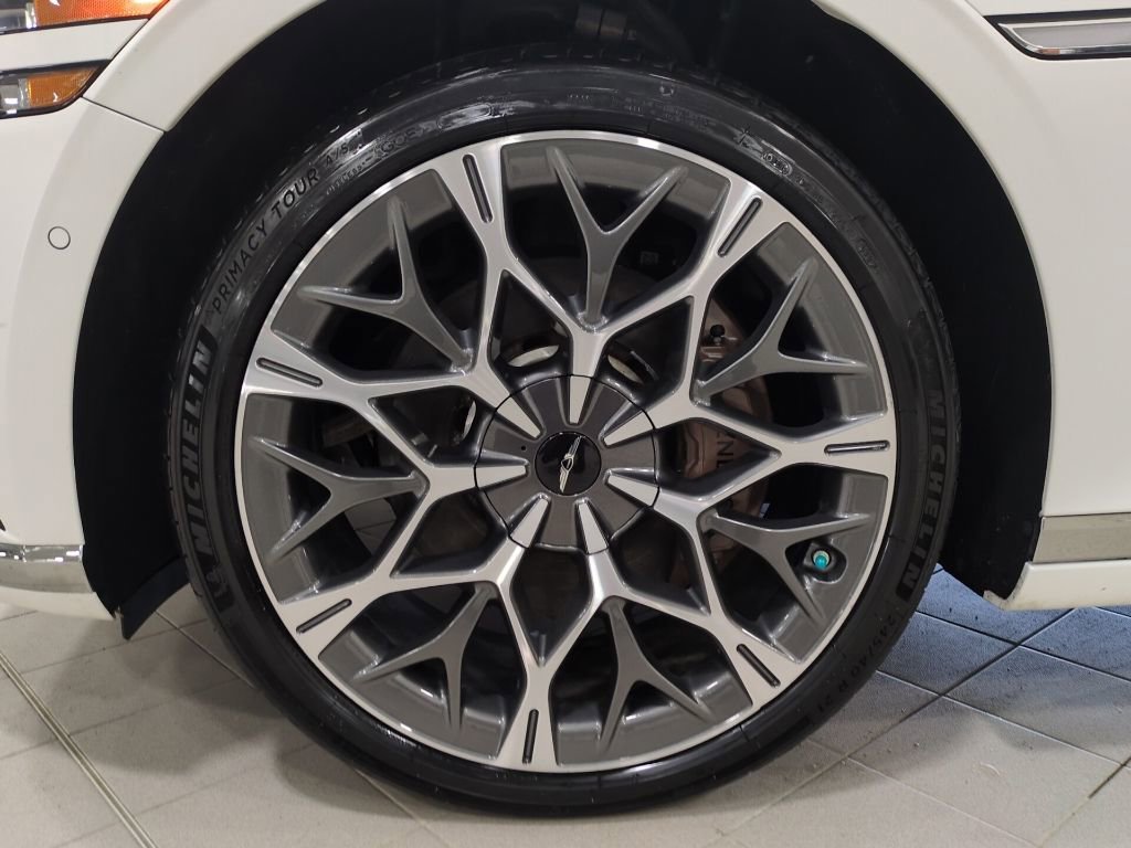 Certified 2023 Genesis G90 3.5T image 19