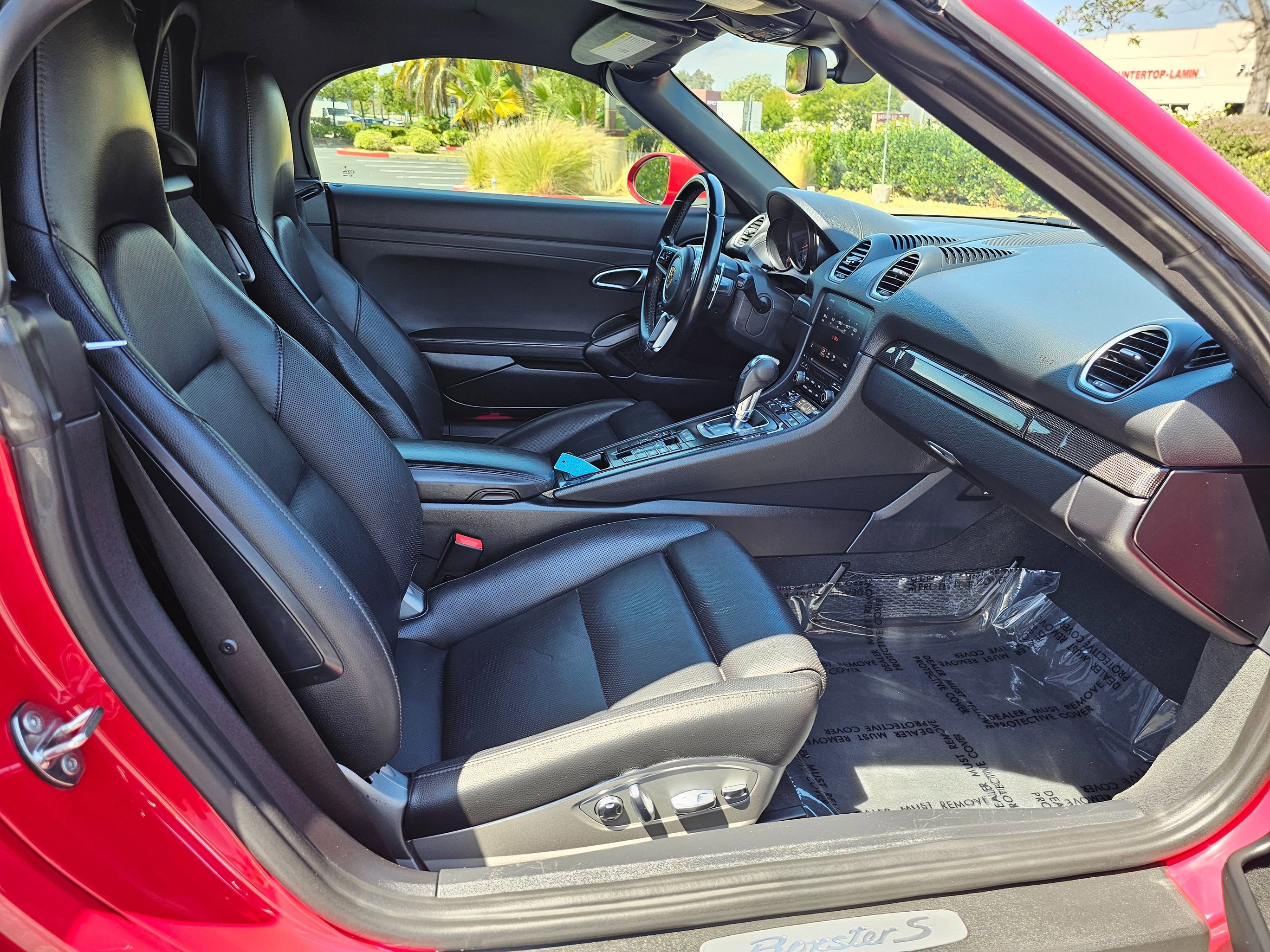 Used 2021 Porsche 718 Boxster S RWD image 28