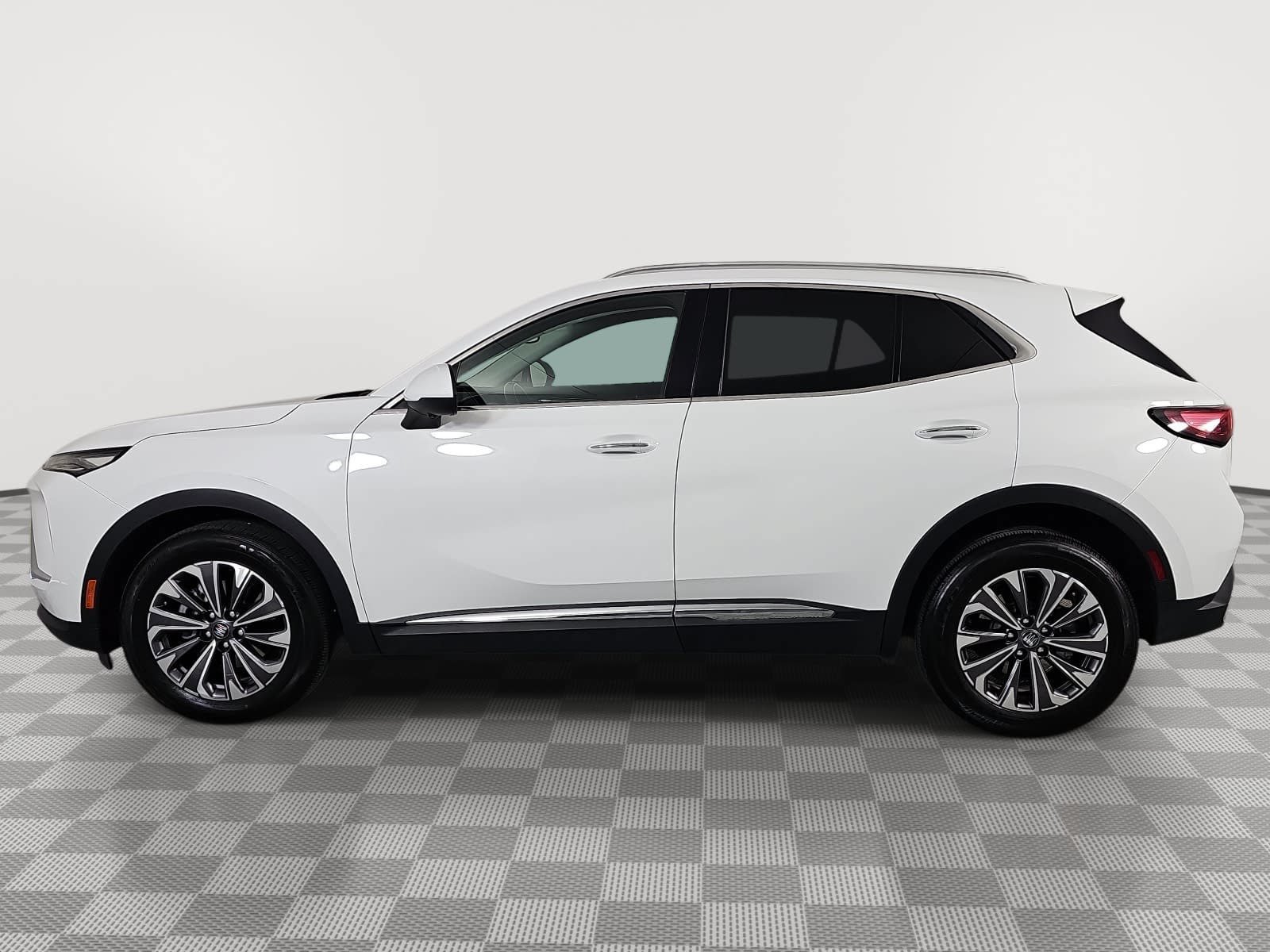 Used 2024 Buick Envision Preferred AWD/4WD image 5