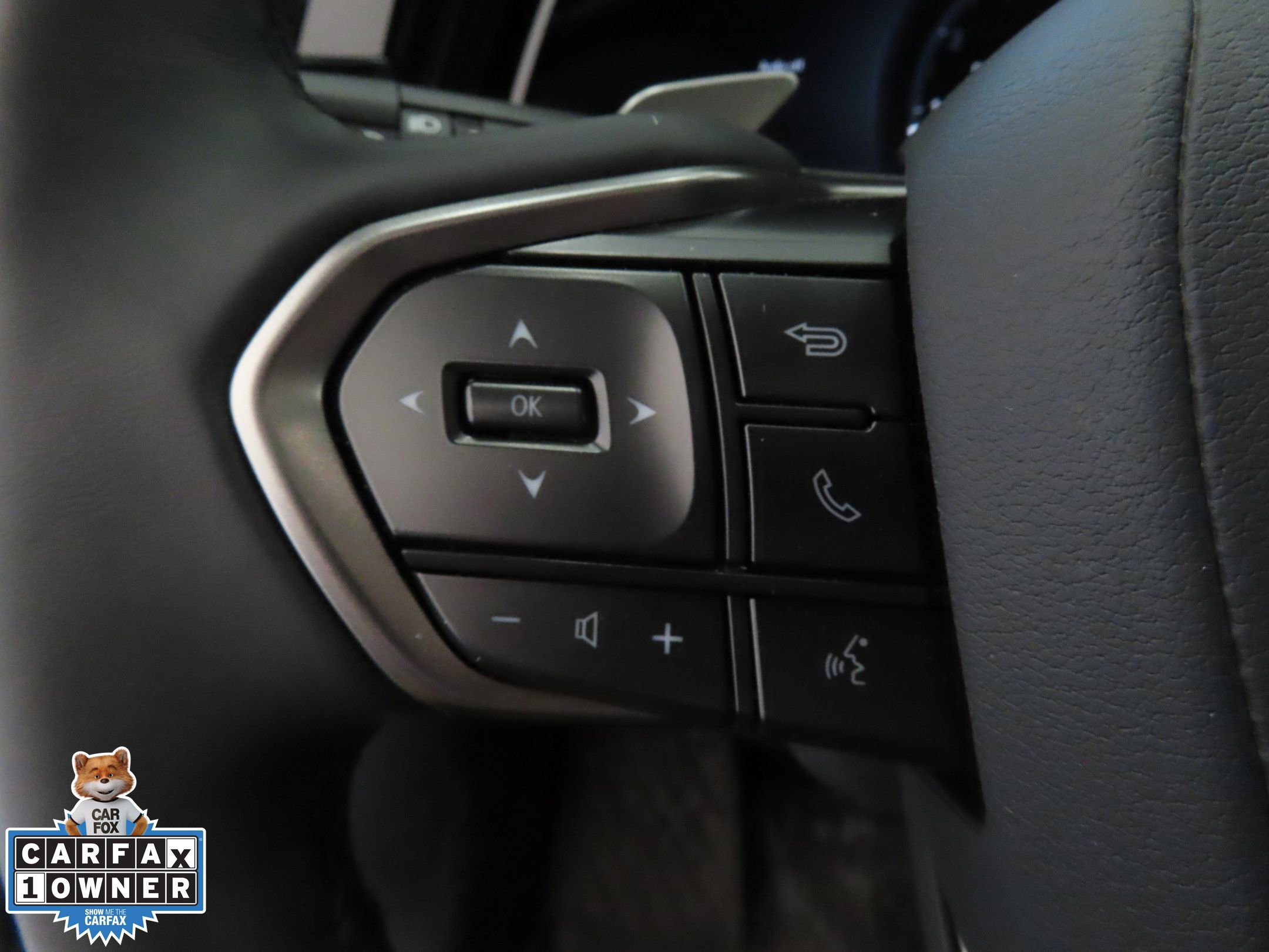 Used 2025 Lexus RX 350 Premium w/ Accessory Package image 15