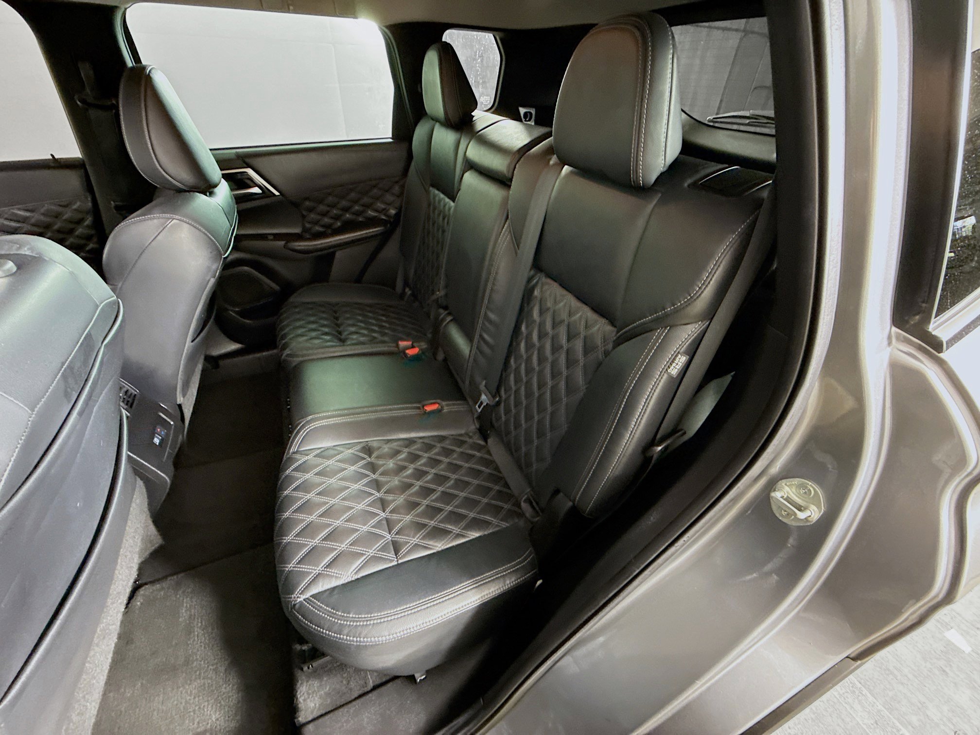 Used 2022 Mitsubishi Outlander SEL FWD image 29