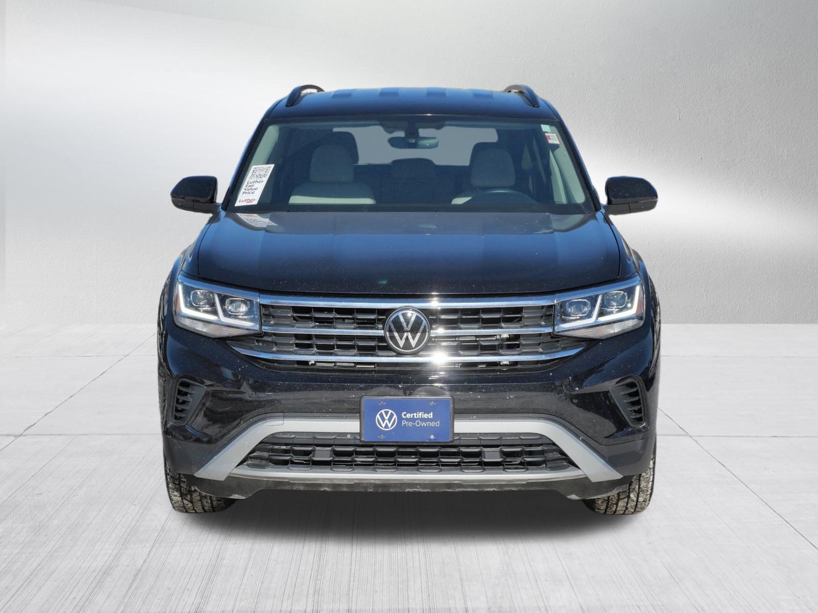 Used 2022 Volkswagen Atlas SE image 2