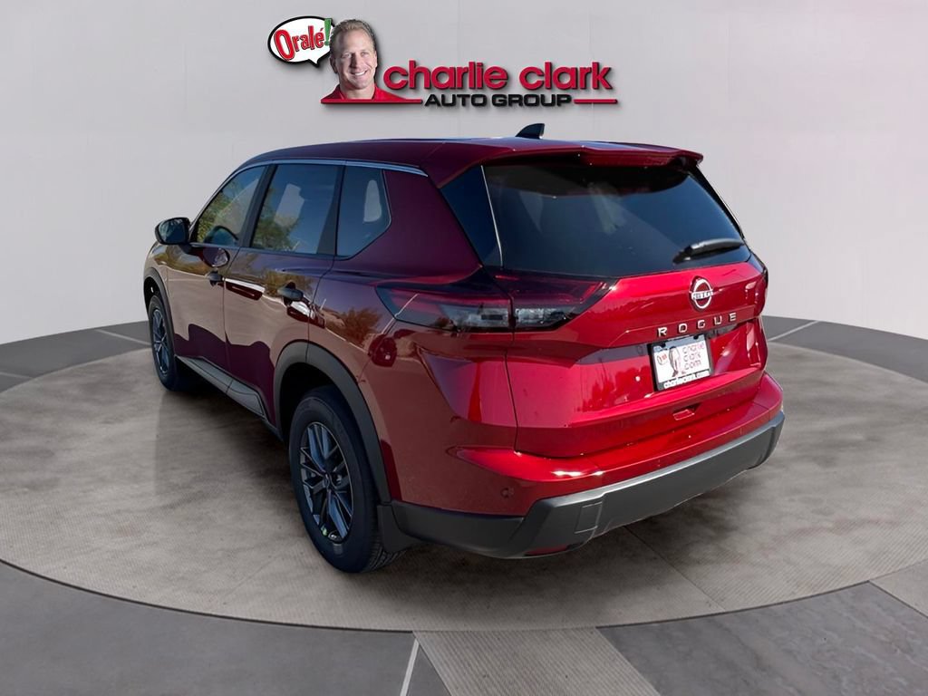 Used 2025 Nissan Rogue S FWD image 3