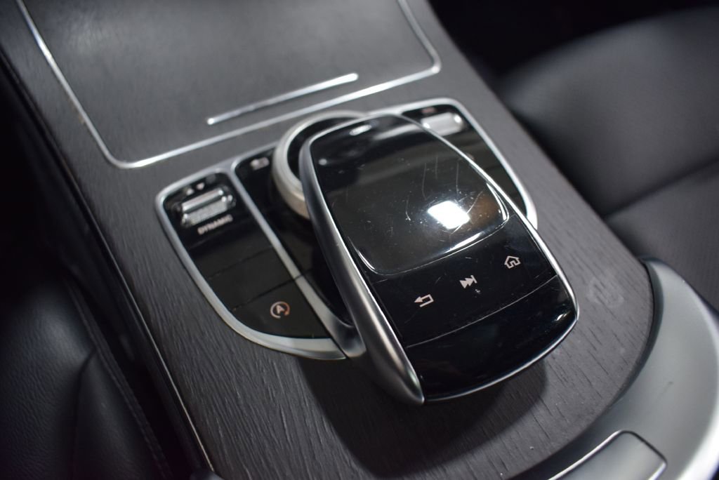 Used 2021 Mercedes-Benz C 300 4MATIC Sedan w/ Driver Assistance Package image 22