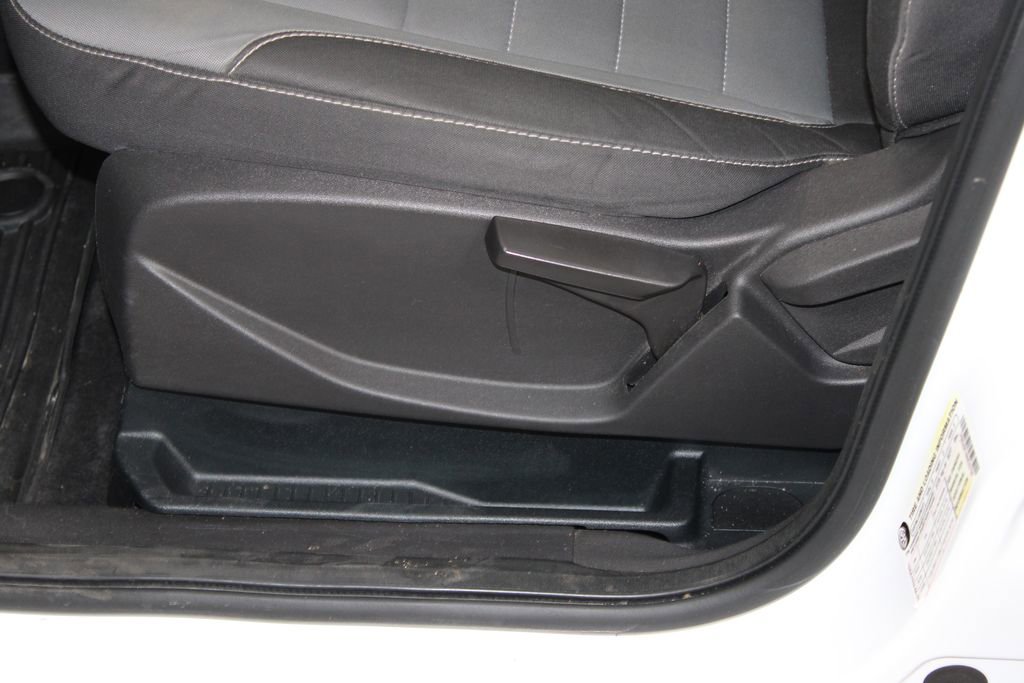 Used 2017 Ford Escape S image 19