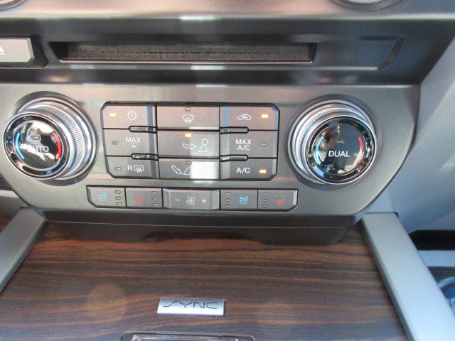 Used 2017 Ford F150 Lariat w/ Equipment Group 502A Luxury RWD image 28