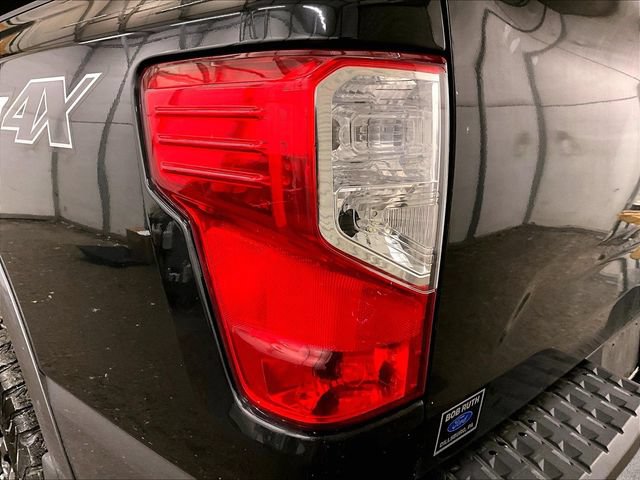 Used 2017 Nissan Titan PRO-4X AWD/4WD image 29