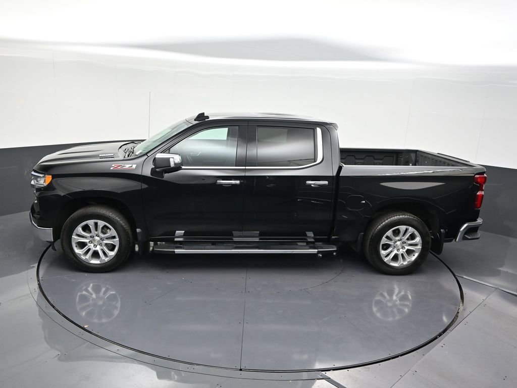 Used 2023 Chevrolet Silverado 1500 LTZ w/ Z71 Off-Road Package image 16