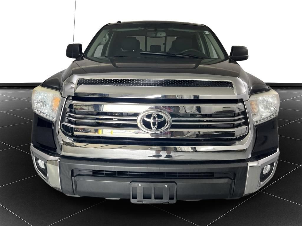 Used 2017 Toyota Tundra SR5 AWD/4WD image 8