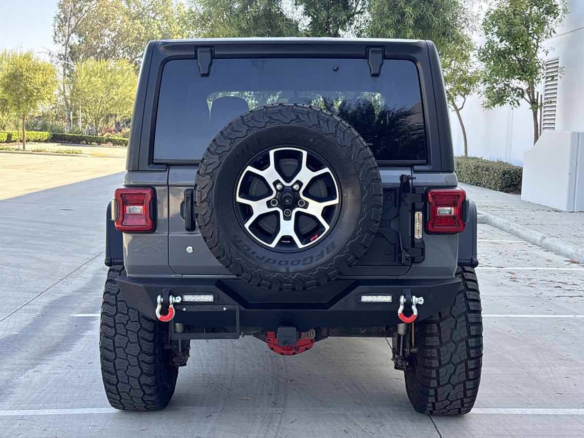 Used 2019 Jeep Wrangler Rubicon AWD/4WD image 4