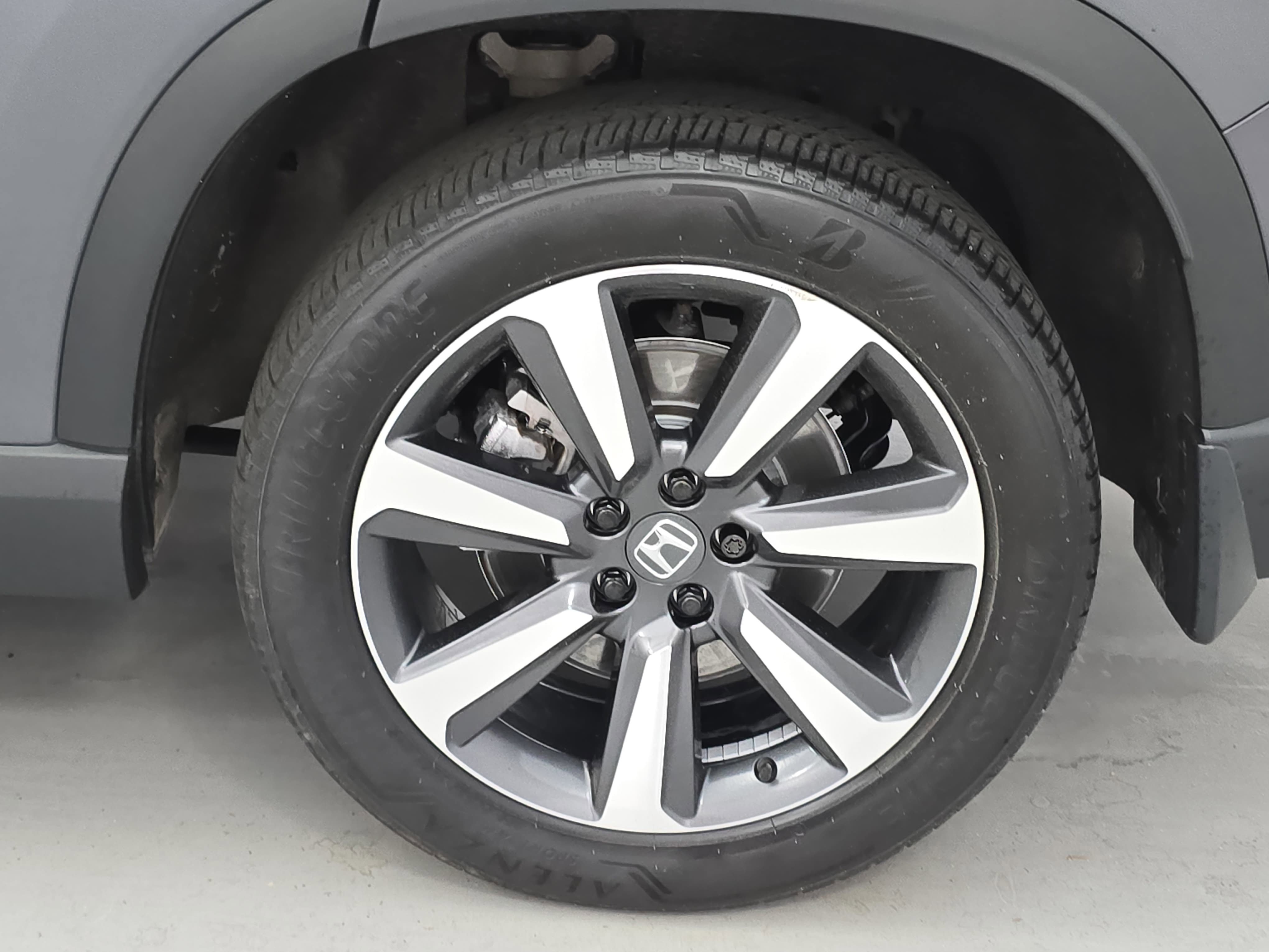 Used 2025 Honda Pilot Touring image 35