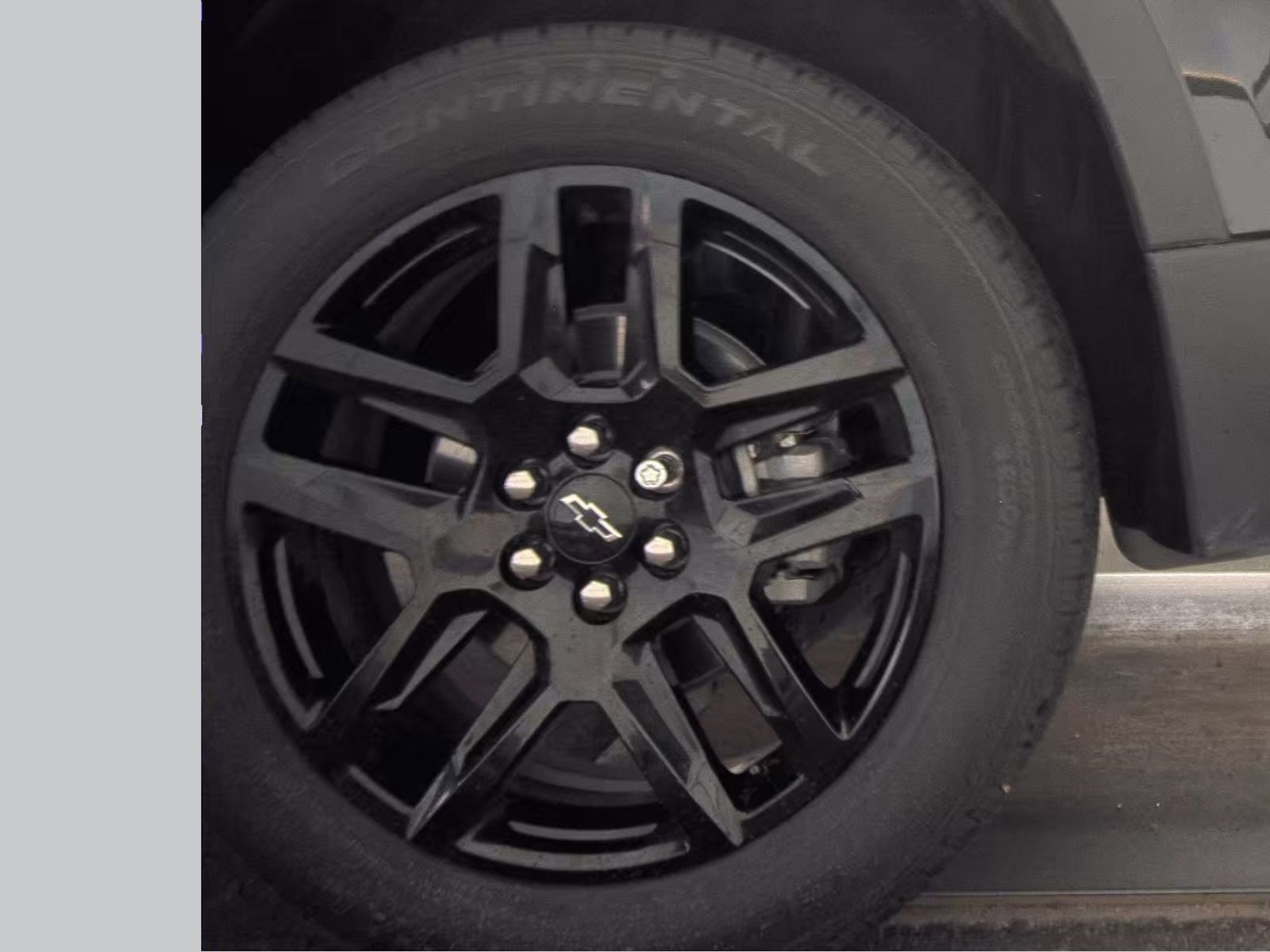 Used 2021 Chevrolet Traverse LS w/ LPO, Blackout Package image 13