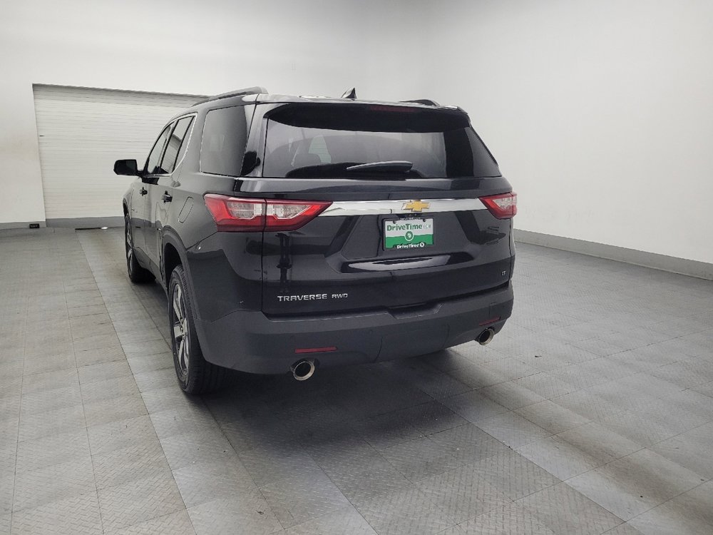 Used 2020 Chevrolet Traverse LT w/ LT Premium Package image 5