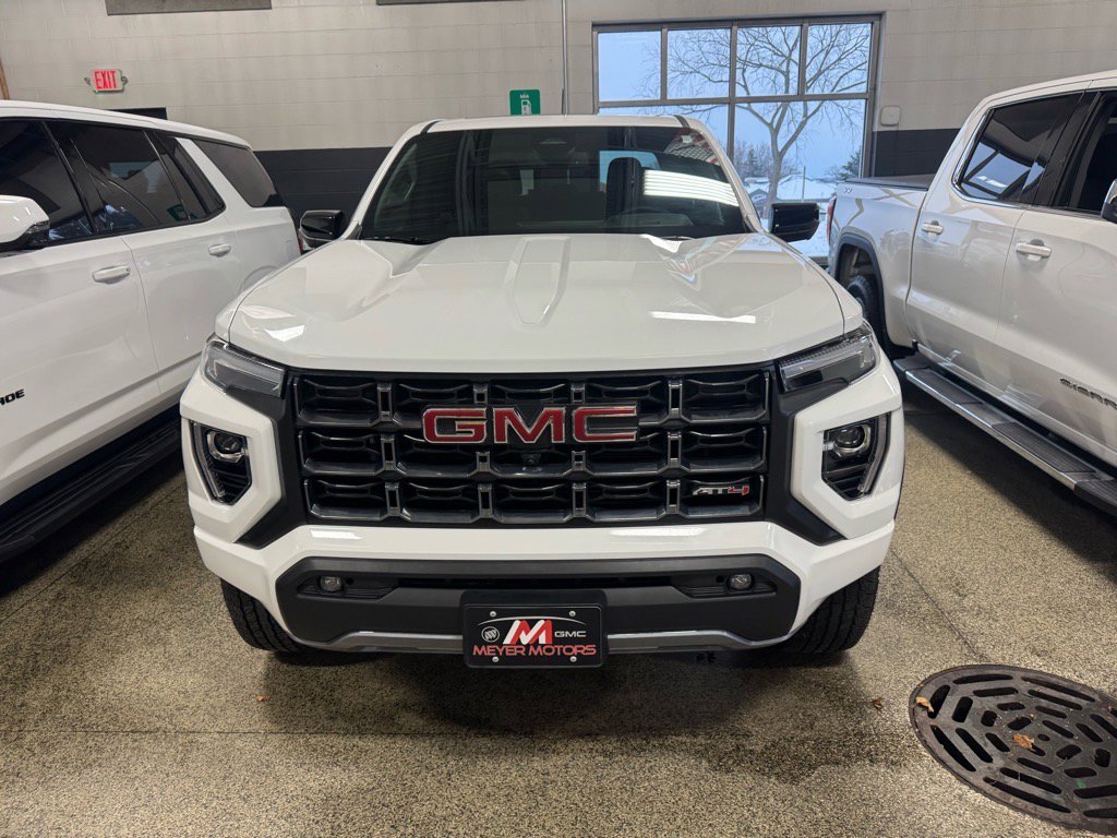 Used 2024 GMC Canyon AT4 w/ Technology Package video 2