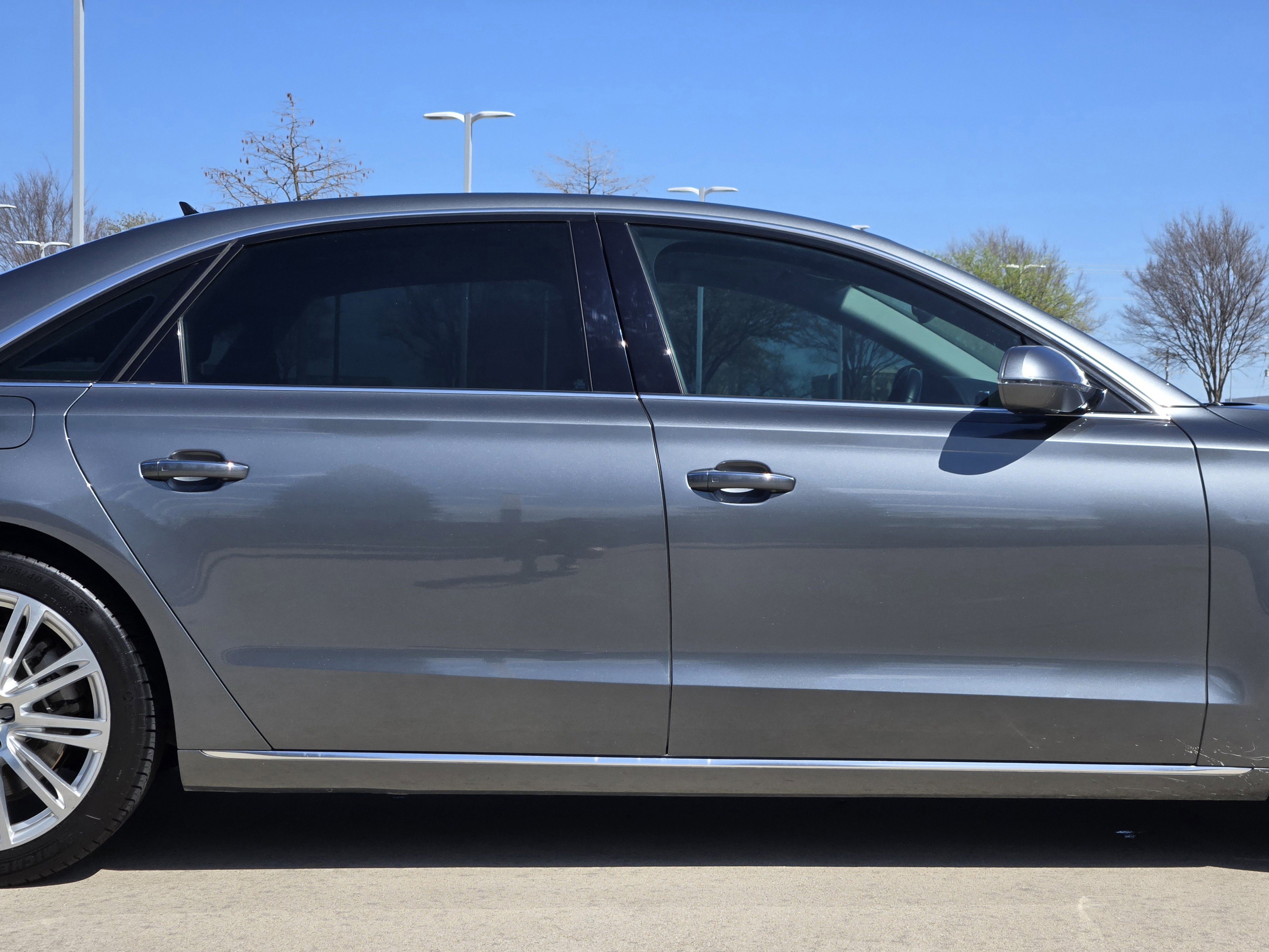 Used 2015 Audi A8 L 4.0T w/ Premium Package image 8