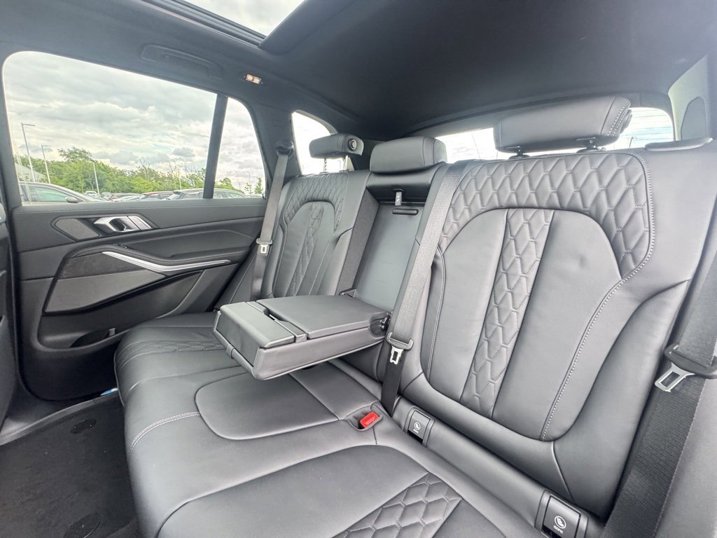 Used 2026 BMW X5 xDrive50e w/ Premium Package image 20