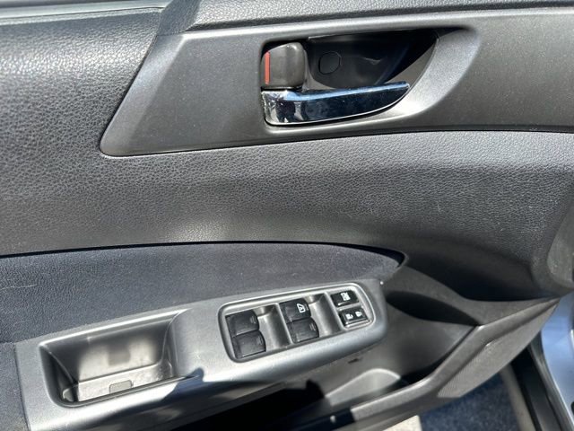 Used 2012 Subaru Forester 2.5X Touring AWD/4WD image 11
