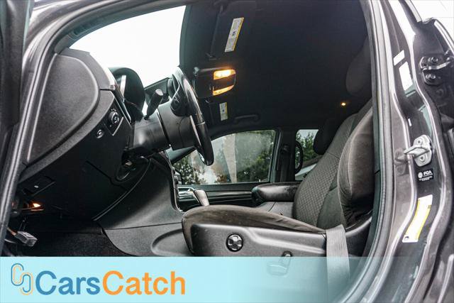 Used 2021 Jeep Grand Cherokee Laredo RWD image 16