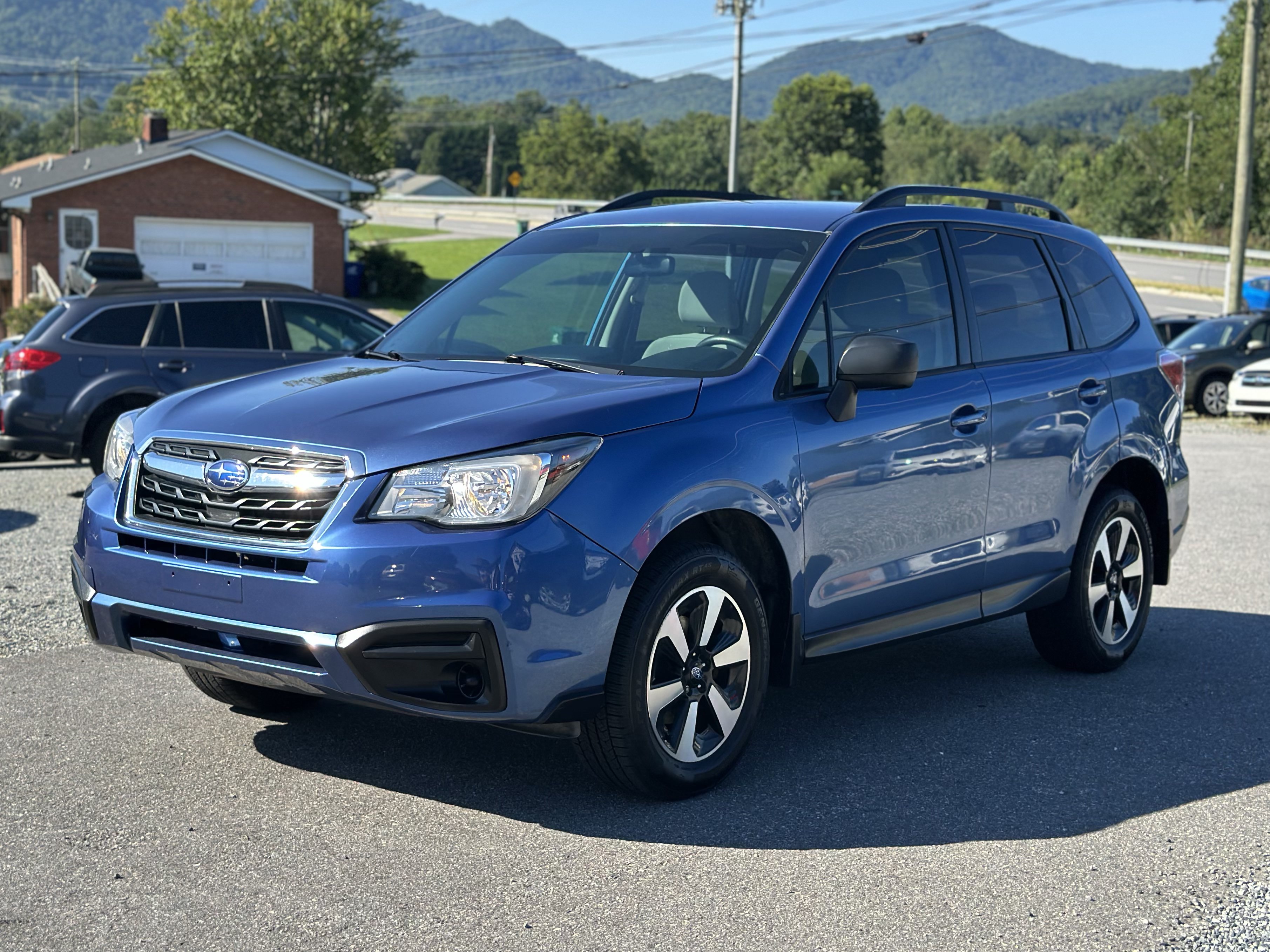 Used 2018 Subaru Forester 2.5i w/ Alloy Wheel Package AWD/4WD image 7