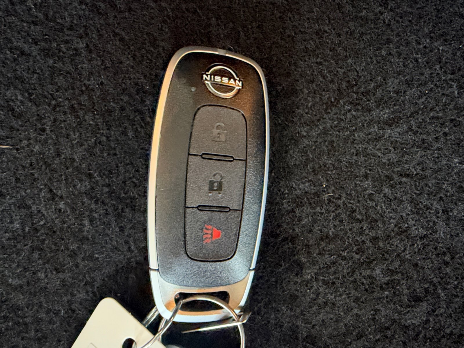 Used 2025 Nissan Kicks SV FWD image 29