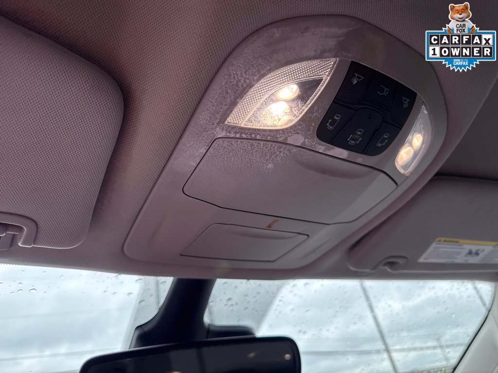Used 2023 Chrysler Pacifica Touring-L FWD image 29