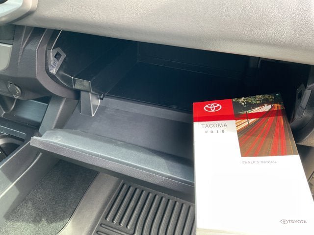 Used 2019 Toyota Tacoma SR5 image 29